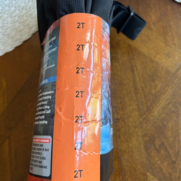 Gerry Kids Performance Snow Bib with adjustable suspenders -size 2T - snow pants - Picture 7 of 8